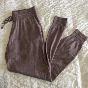 Lululemon jogger sweatpants